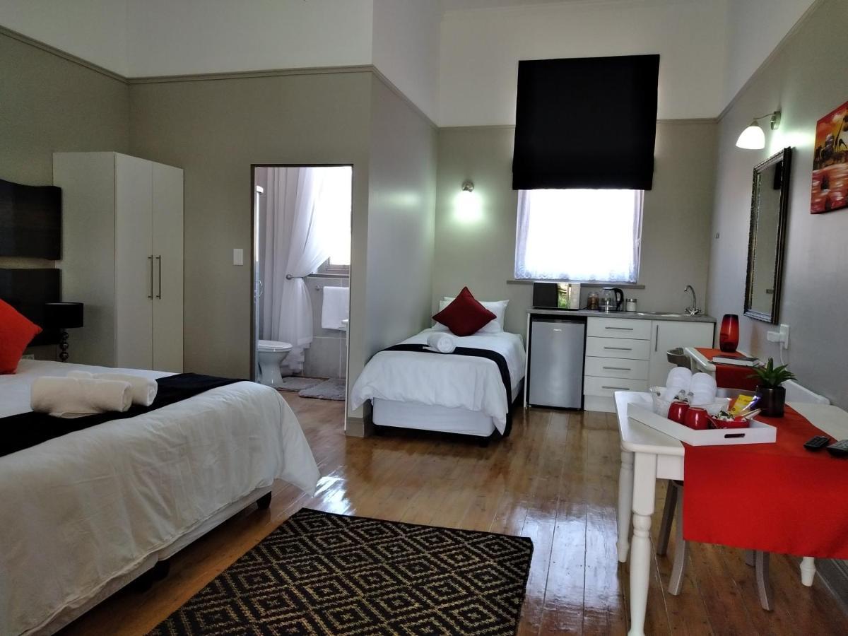 Deo Resta Guest Lodge Piet Retief Exterior photo